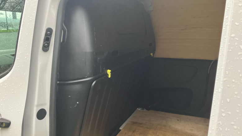 Peugeot Partner Standard Diesel 1000 1.5 BlueHDi 100 Professional Premium + Van